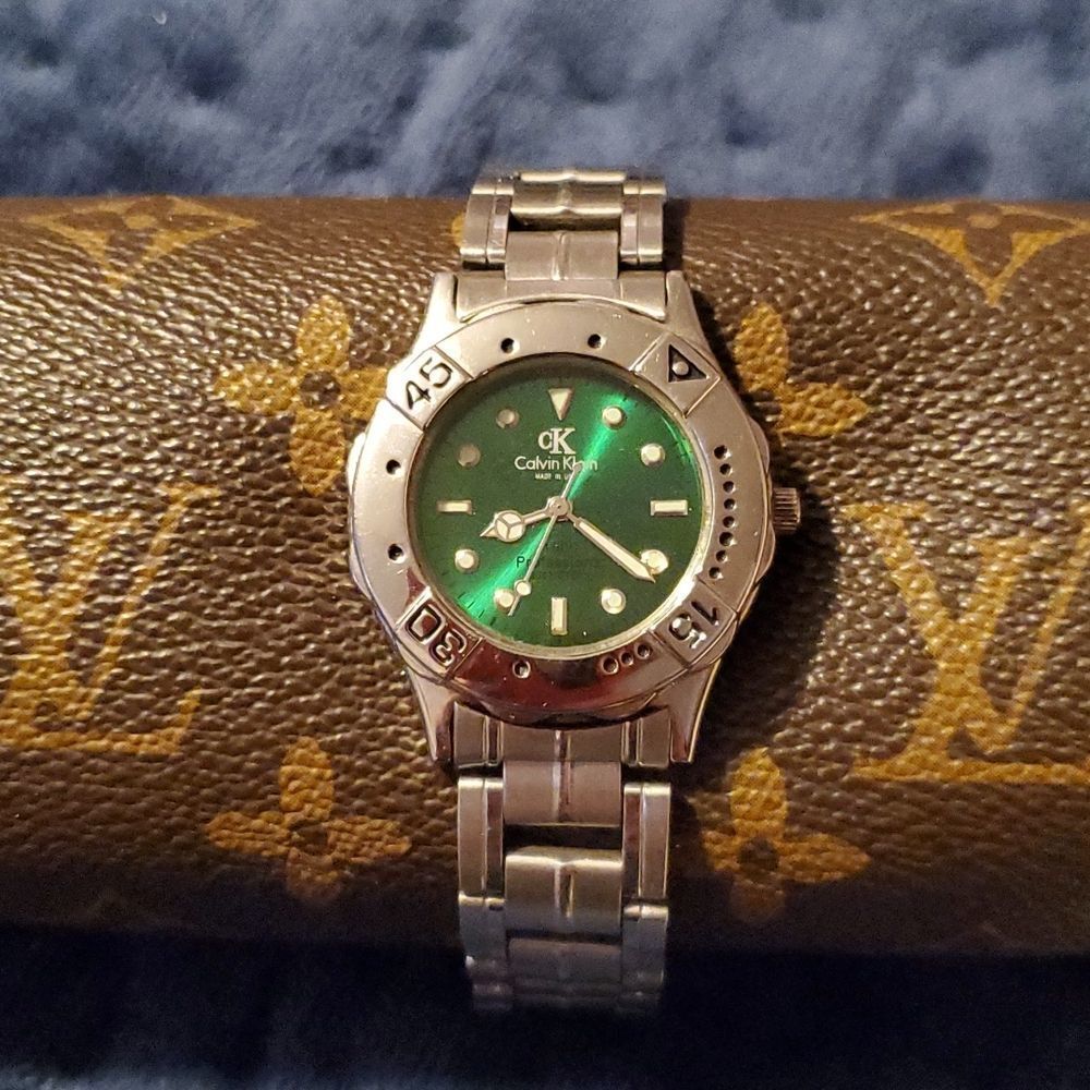 Vintage Calvin Klein 1500 Professional Green Face Stainless Band‎ 200 Meters